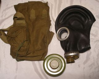 RUSSIAN USSR SURVIVAL RUBBER GAS MASK FILTER BAG. SAFETY. NEVER USED 