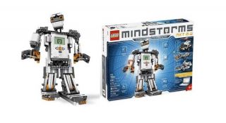 LEGO® MINDSTORMS® Programmable NXT 2.0 Customizable Robot  8547