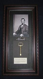 Abraham Lincoln   White House Front Door Key Replica   Wall Display