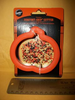 cookie cutters in Holiday & Seasonal