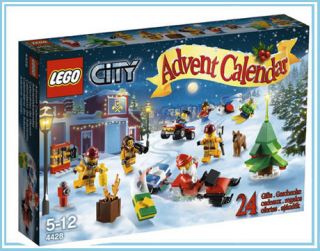 LEGO CITY 2012 ADVENT 4428 CALENDAR FIRE ENGINE CHRISTMAS SHIP 