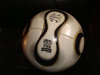 ADIDAS TEAMGEIST OFFICIAL MATCH BALL WORLD CUP 2006