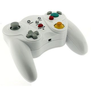 gamecube controller in Controllers & Attachments