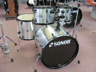   Smart Force Brushed Chrome 5 Piece Drum Set with Hardware Pack Stage1