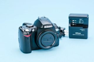 Nikon D40X Digital Camera Body 10.2MP Only 13.6K Shots! #977 6 MO WNTY 