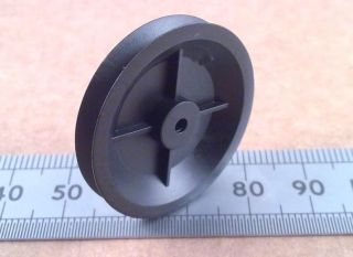30mm Diameter Miniature Model Belt Pulley Wheel for 2mm Motor Shafts