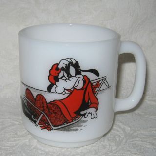 Walt Disney Productions Mickey Mouse Club GOOFY Mug