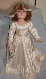 Effanbee Little Lady Bride 21 inches Tall, Anne Shirley With Stand
