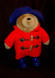 2005 PADDINGTON Paddingdon Augusta du Bay red toggle coat blue hat 