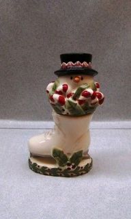   PS IN  STORE SNOWMAN IN ICE SKATE BOOT SALT & PEPPER SHAKERS GR