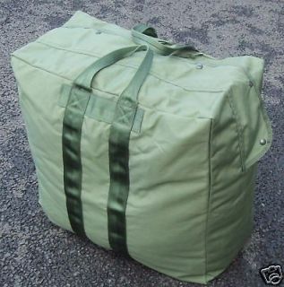 NEW   Large Olive Green US Issue Flight Bag Holdall