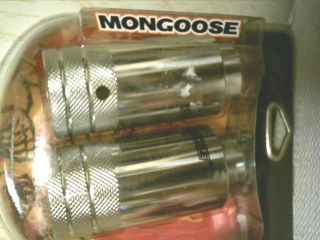 BMX Mongoose Oversized Freestyle Pegs Extreme Gear NOS Fits 3/8 axles