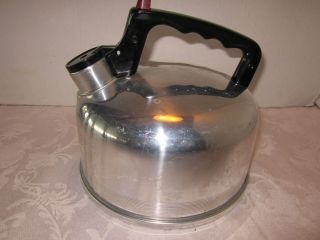  Kettle Tea Pot Stove Top Heavy Weight Aluminum 2 ½ Q. Art Deco 