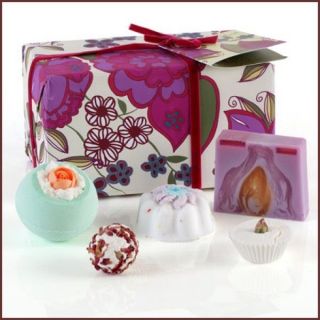 Bomb Cosmetics Assortment Bath Gift Pack Set   Handmade & Natural SEEN 