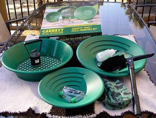 gold panning kit in Collectibles