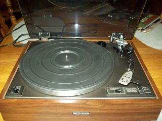 record players,vintage record player,turntable,phonograph,turn table 