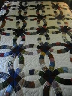 Lancaster County Amish Handmade Queen Size Wedding Ring Quilt #94