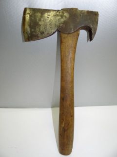 Vintage R King Metal Cast Steel Wood Handle Hammer Back Tomahawk Axe 