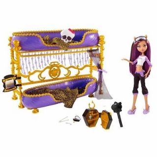   Dead Tired Clawdeen Wolf Doll & Bed Playset Bunk Bed Room howl NEW