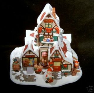 Danbury Mint 1992 Santas Workshop Building Figurine