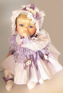 NEW HOLLY HUNT BUTTON & BOWS PORCELAIN BABY DOLL THUMB SUCKER #464 