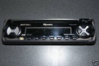 Pioneer CD Player DEH 1800 & Radio LKQ WITH FACEPLATE