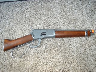 WINCHESTER M1892 LOOP LEVER MARES LEG LEVER ACTION OLD WEST RIFLE