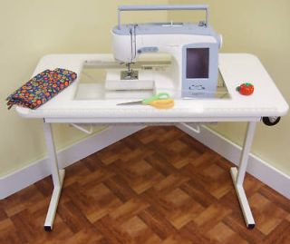 Janome Horizon 7700QCP   SEWING & QUILTING TABLE   NEW