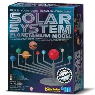 New Glow In The Dark Solar System Planetarium Model Kit