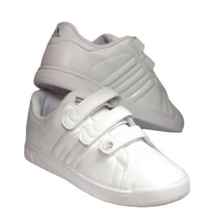 ADIDAS JUNIOR TENNIS SHOE (G17559)   GREAT FOR THE YOUNGER CHILDREN