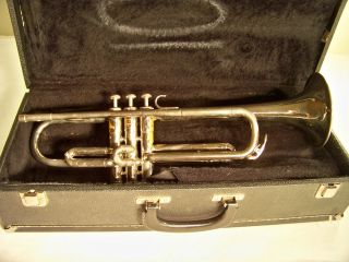 Vintage Yamaha Trumpet Silver Plate Music Instrument YTR  135 132721A 