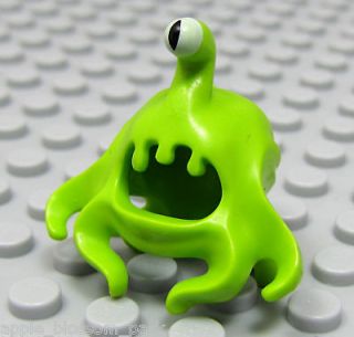 NEW Lego Alien Conquest Lime Green BRAIN SUCKER Clinger Minifig 7051 