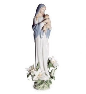 LLADRO MADONNA OF THE FLOWERS NEW IN BOX8322