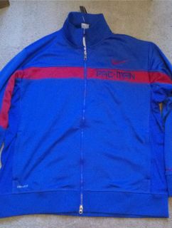 manny pacquiao jacket in Mens Clothing