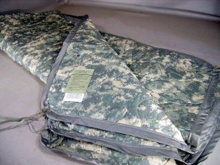 NEW GENUINE MILITARY ACU DIGITAL RIPSTOP CAMOUFLAGE PONCHO LINER 
