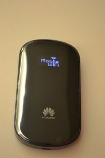   Huawei E587 4G HSPA+ 42Mbps MIFI Wireless Pocket Router / Hotspot