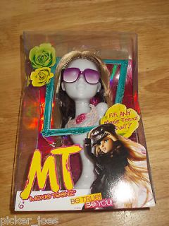 NIB MGA MOXIE TEENZ 14 Doll INTERCHANGEABLE WIG Blonde Pink Tri Color 