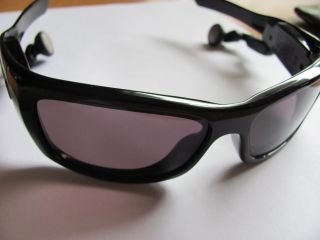 New Oakley Split Thump Sunglasses 512 mB  Player   Black Frame Grey 