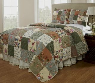 patchwork quilt queen in Home & Garden