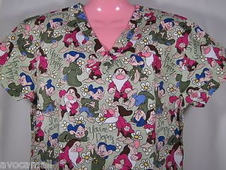 NEW Scrubs Top Dopey Grumpy Seven Dwarfs Green LARGE Medical Nursing