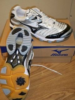 mizuno volleyball shoes in Volleyball
