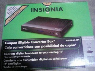 INSIGNIA CONVERTER BOX DIGITAL TO ANALOG TV. NS DXA1 APT