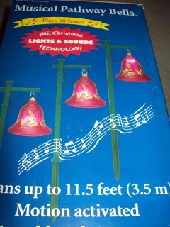 MUSICAL PATHWAY BELLS PLAYS 30 SONGS MR CHRISTMAS LIGHTS & SOUNDS 