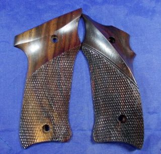 NEW WOOD CHECKERED GRIPS FOR RUGER MARK II