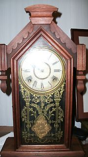 Antique Gilbert Gingerbread Kitchen Mantle Clock. WORKS