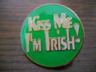 Vintage Green Kiss Me Im Irish St. Patricks Day Lapel Hat Pin Tie 
