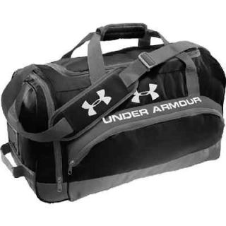 NEW BLACK and GRAPHITE UNDER ARMOUR   VICTORY TEAM DUFFLE GYM BAG