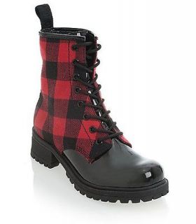 by GUESS Lakly Black Patent Red Plaid Fabric Combat Boot sz 5.5