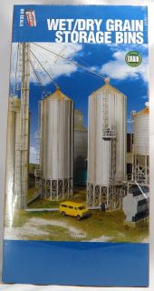 HO Scale Wet/Dry Grain Storage Bins Kit   Modern Grain   Walthers #933 
