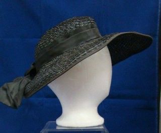 Vintage 1970s Black Woven Straw Large Floppy Brim Womens Hat Bow Back 